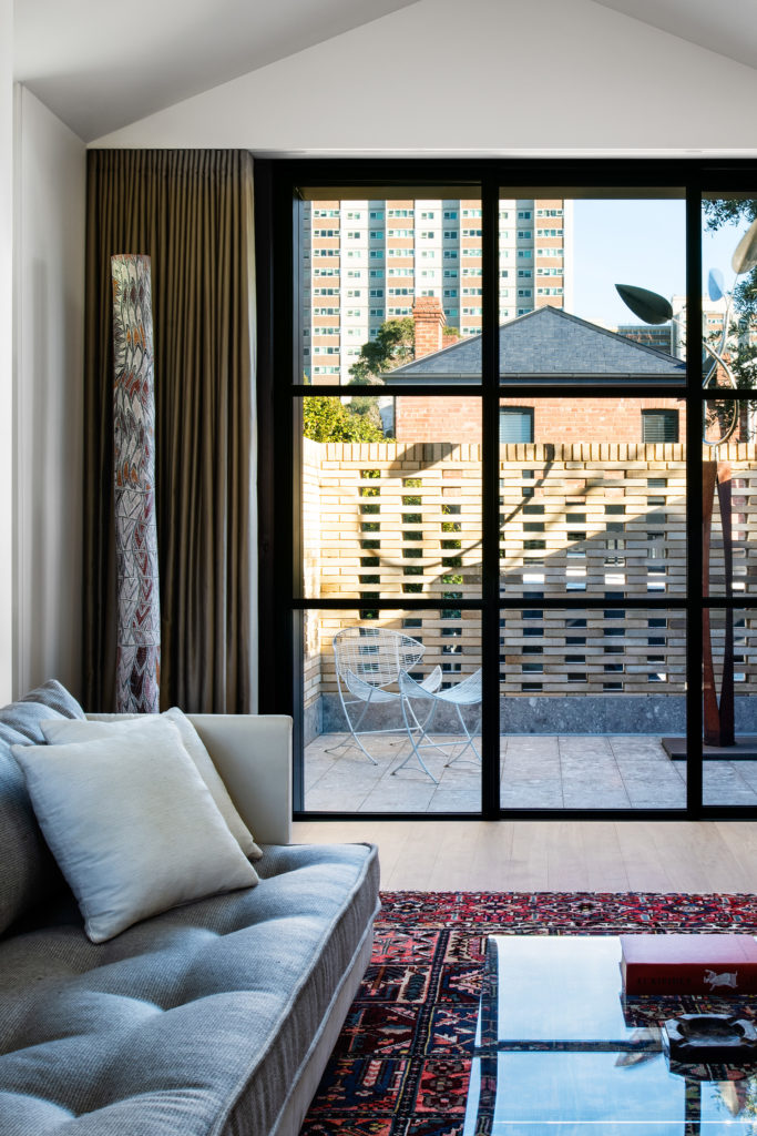 Gallery House - Inarc Architects